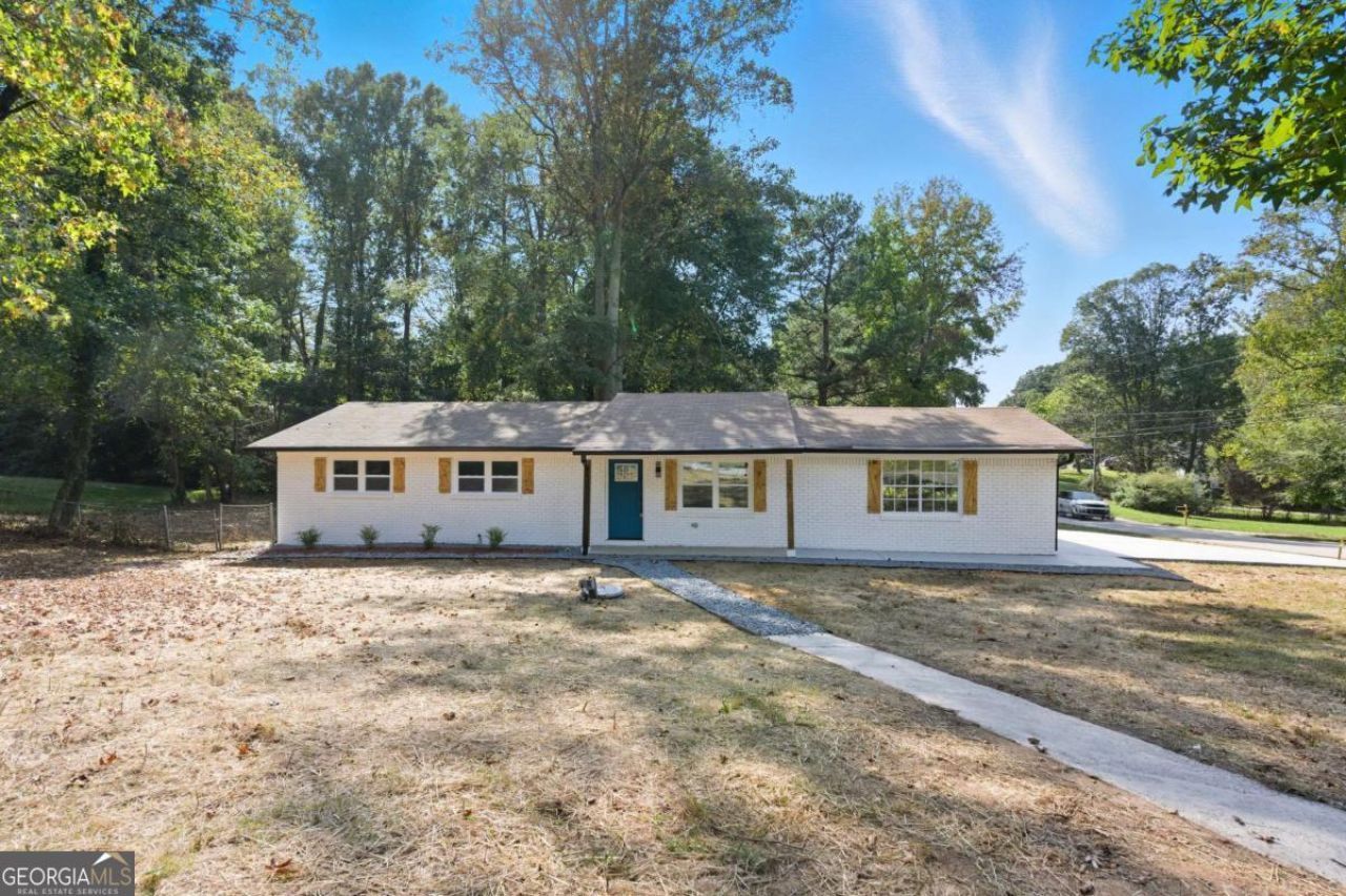 2087 Chestnut Way, Lithia Springs, GA 30122 Main Photo