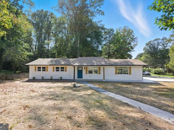 2087 Chestnut Way, Lithia Springs, GA 30122