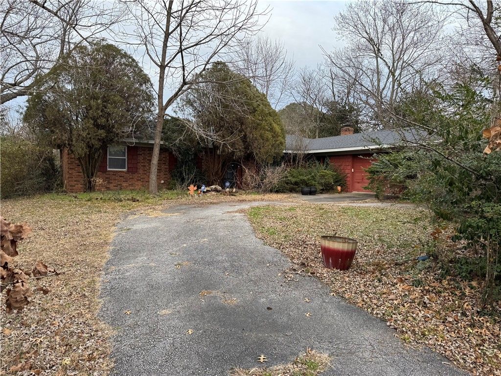 3790 E Fox Hunter Road, Fayetteville, AR 72701 Main Photo