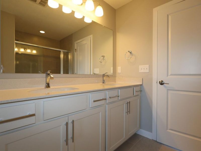 5520 Fawnsbury Court, Powell, OH 43065 Photo 12