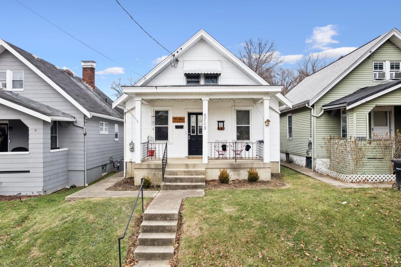 6715 Betts Avenue, North College Hill, OH 45239 Main Photo