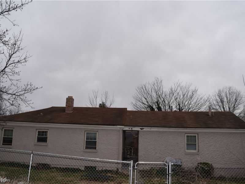 65141 Three Hills Drive, Bellaire, OH 43906 Photo 1