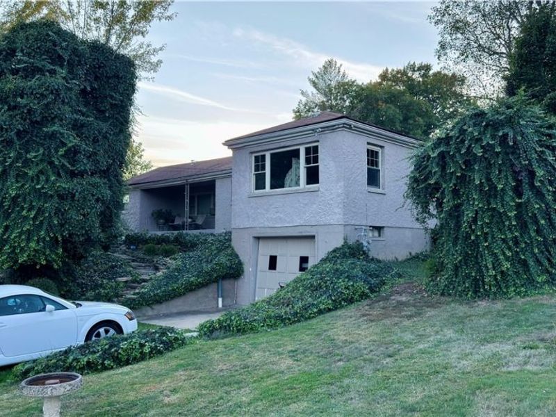 65141 Three Hills Drive, Bellaire, OH 43906 Photo 28