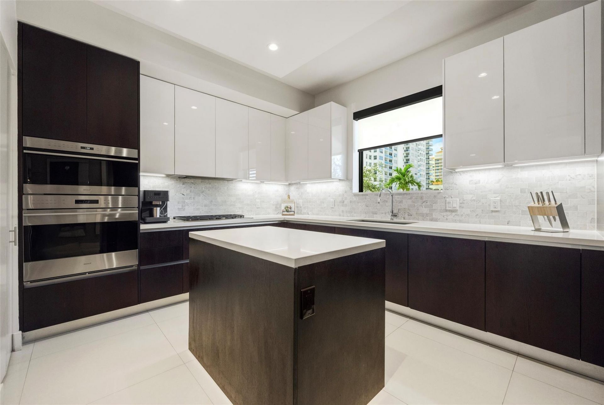 3030 N Ocean Boulevard, Unit S106, Fort Lauderdale, FL 33308 Photo