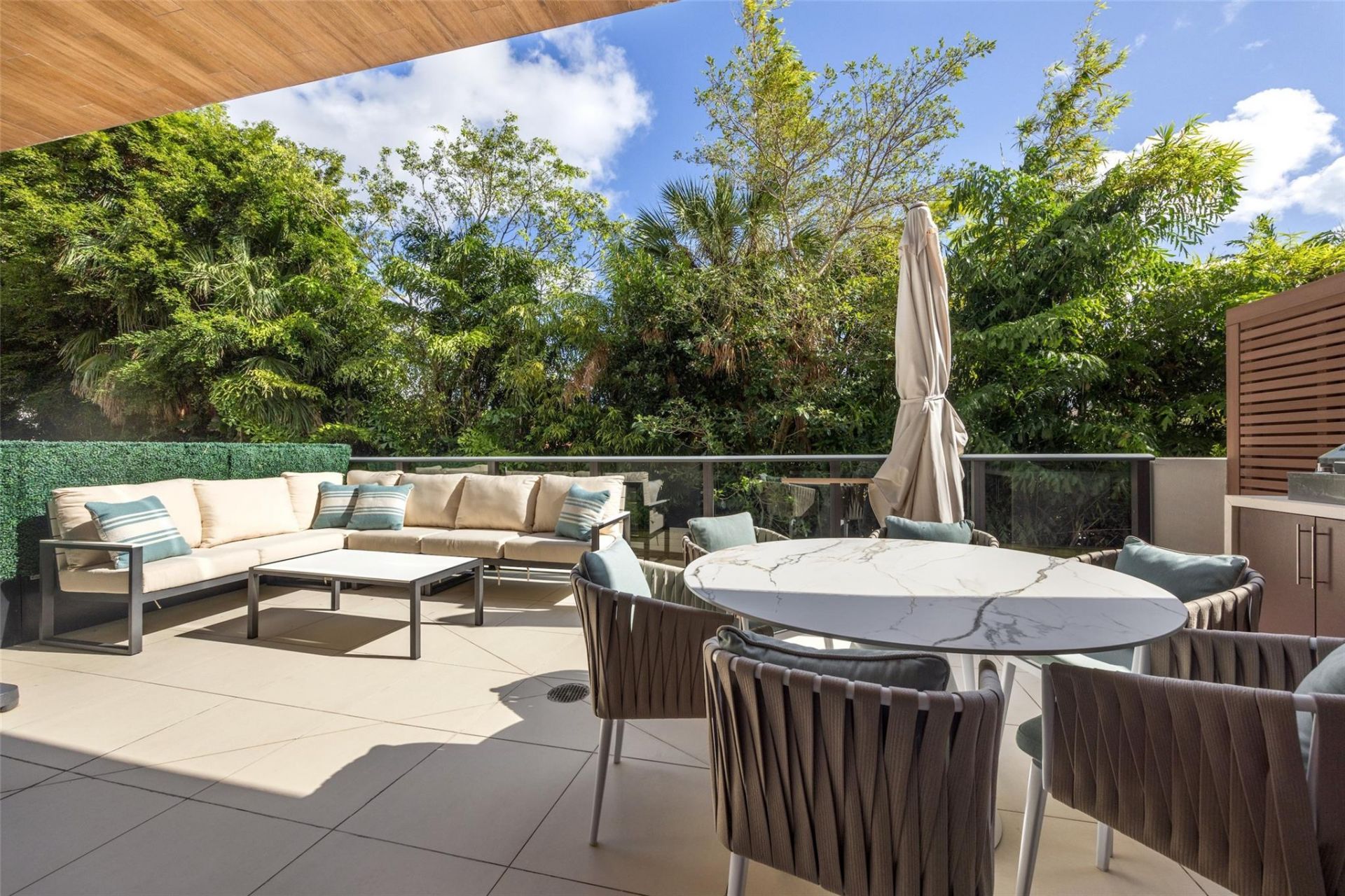 3030 N Ocean Boulevard, Unit S106, Fort Lauderdale, FL 33308 Photo