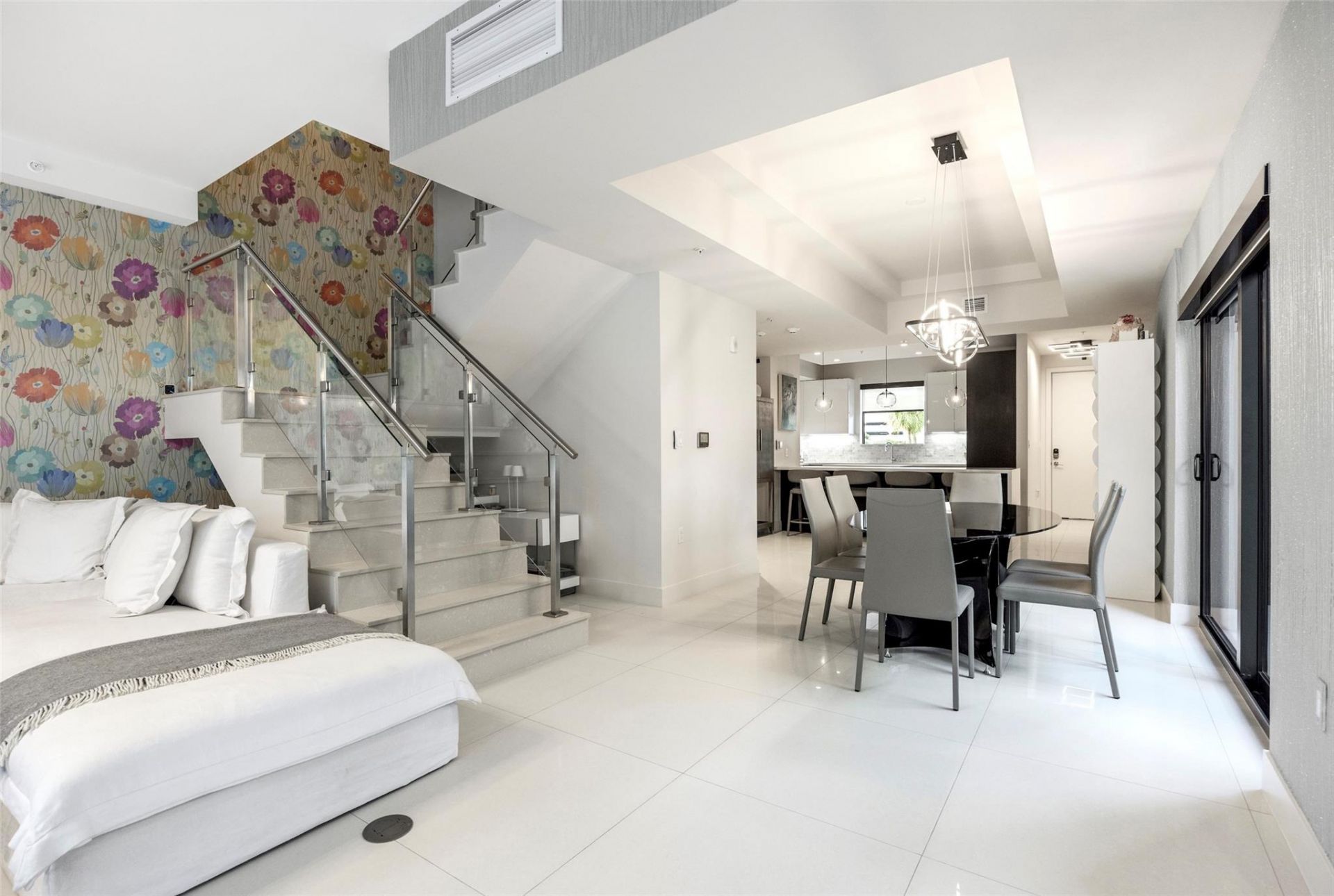 3030 N Ocean Boulevard, Unit S106, Fort Lauderdale, FL 33308 Photo