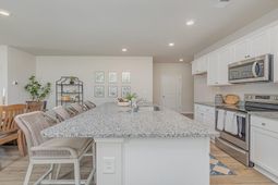 311 Ridley St photo 4