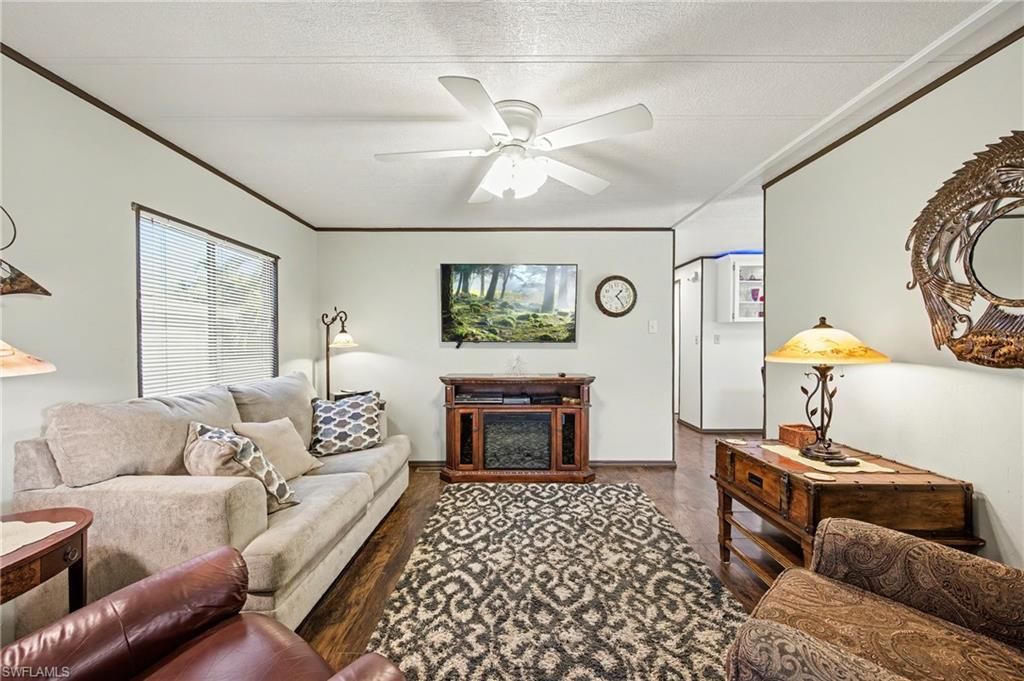 154 Siesta Ln, Fort Myers, FL 33905 Photo