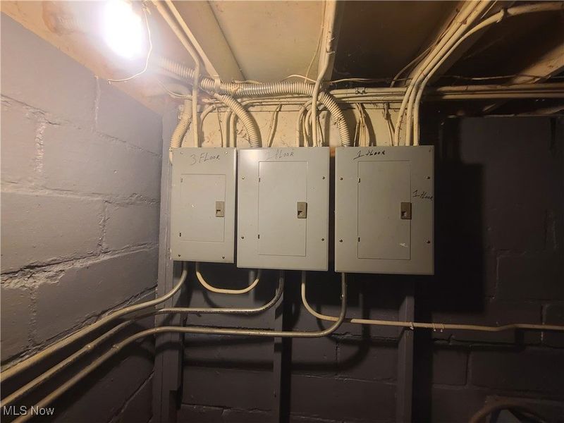 3272 W 88th Street, Cleveland, OH 44102 Photo 34