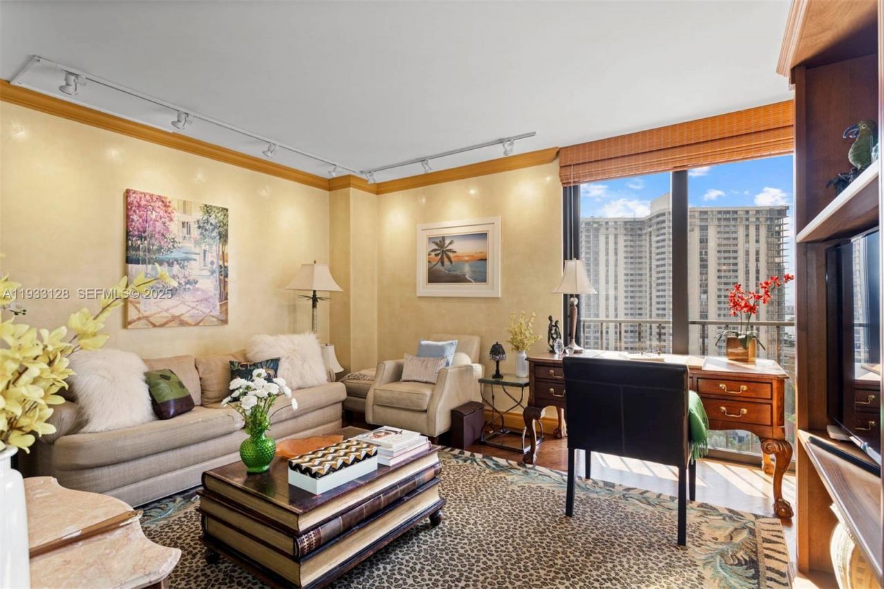 19667 Turnberry Way, Unit 17-D, Aventura, FL 33180 Photo