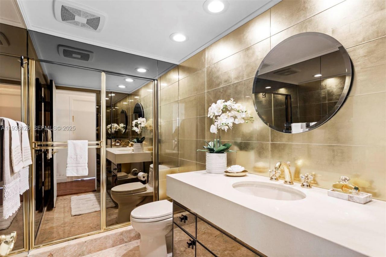 19667 Turnberry Way, Unit 17-D, Aventura, FL 33180 Photo