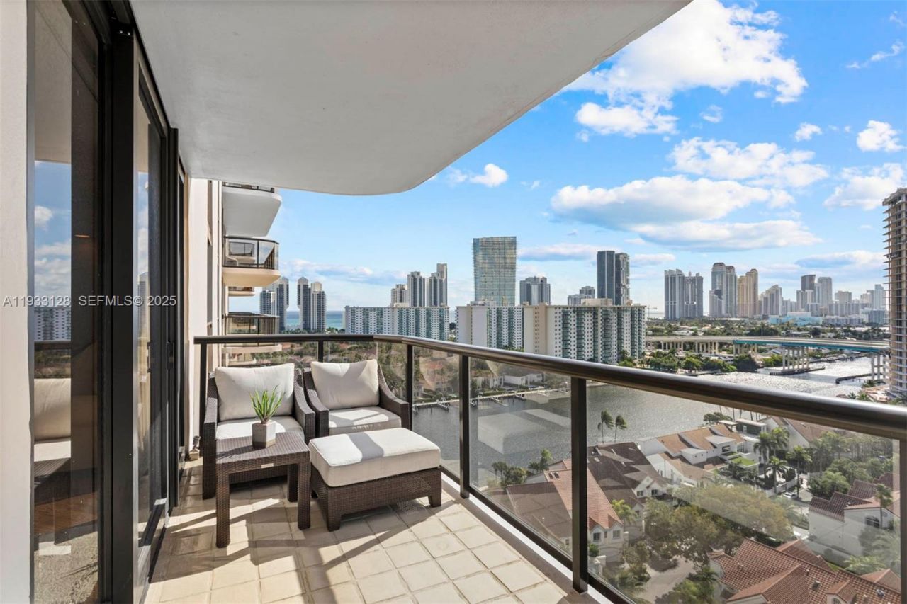 19667 Turnberry Way, Unit 17-D, Aventura, FL 33180 Photo