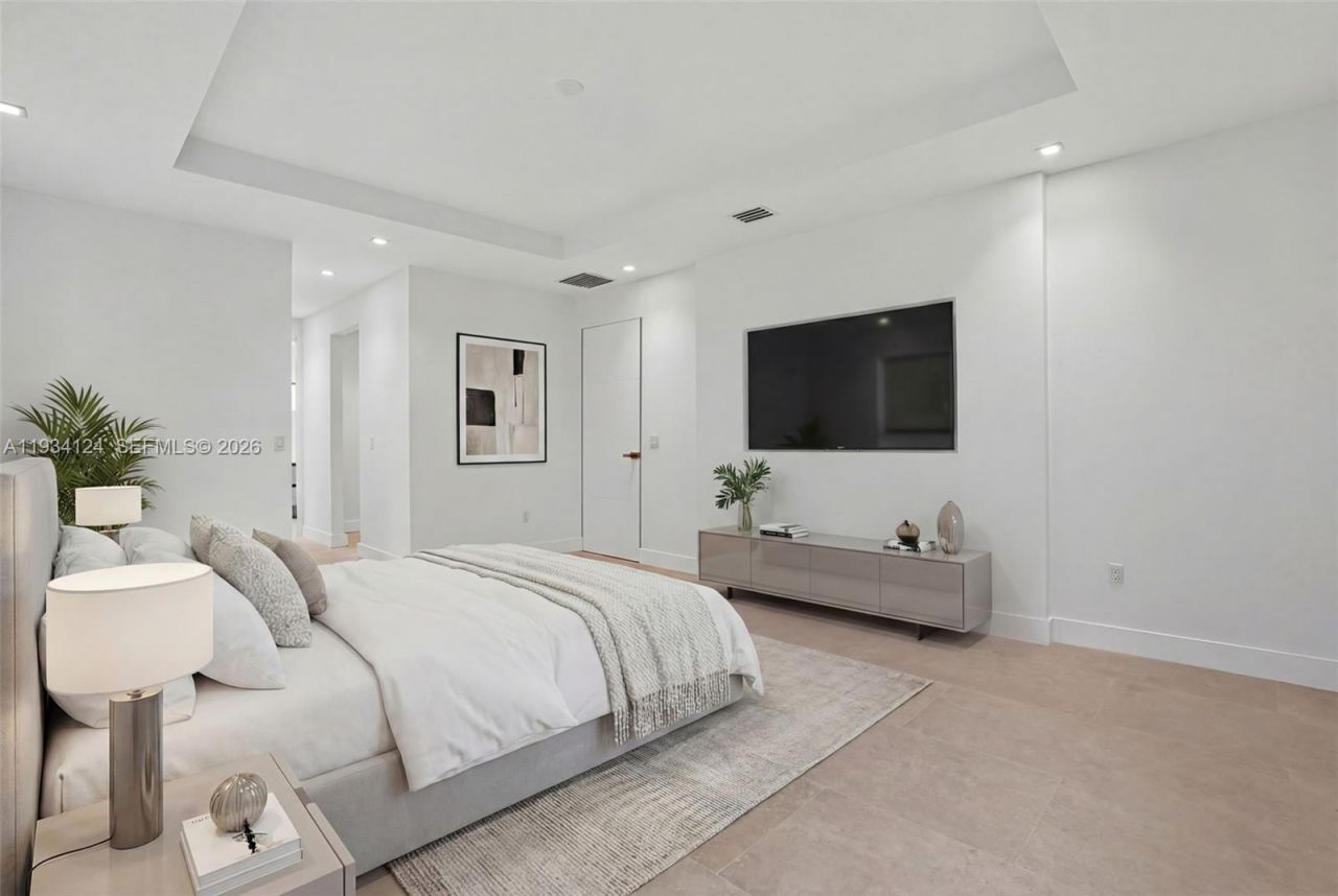 7222 SW 52nd Ct, Miami, FL 33143 Photo