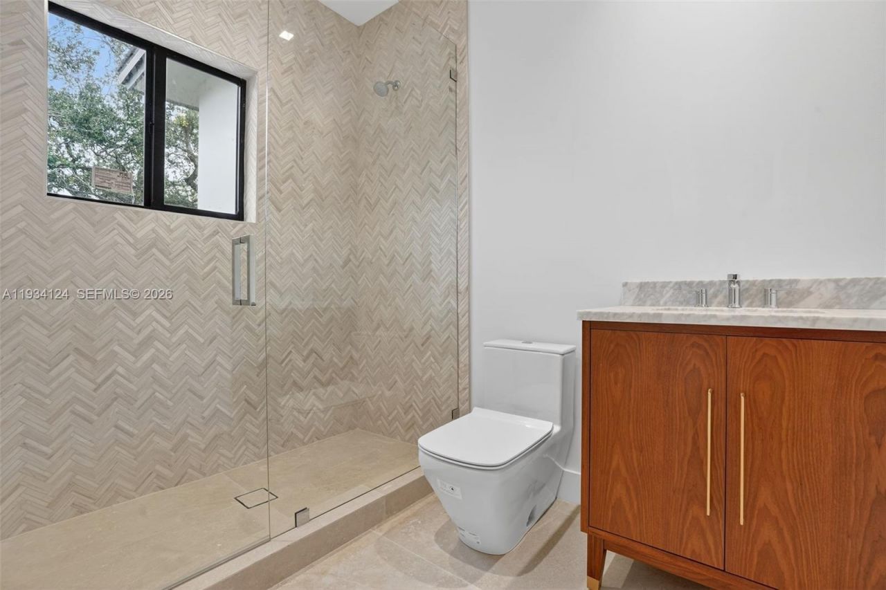 7222 SW 52nd Ct, Miami, FL 33143 Photo