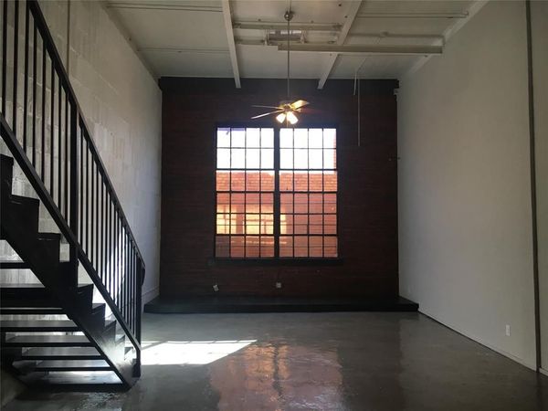 2501 S Harwood Street, Unit 5, Dallas, TX 75215