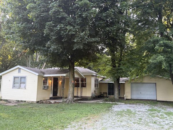 407 E Marion Street, McGuffey, OH 45859