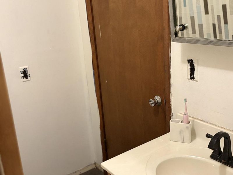 407 E Marion Street, McGuffey, OH 45859 Photo 9