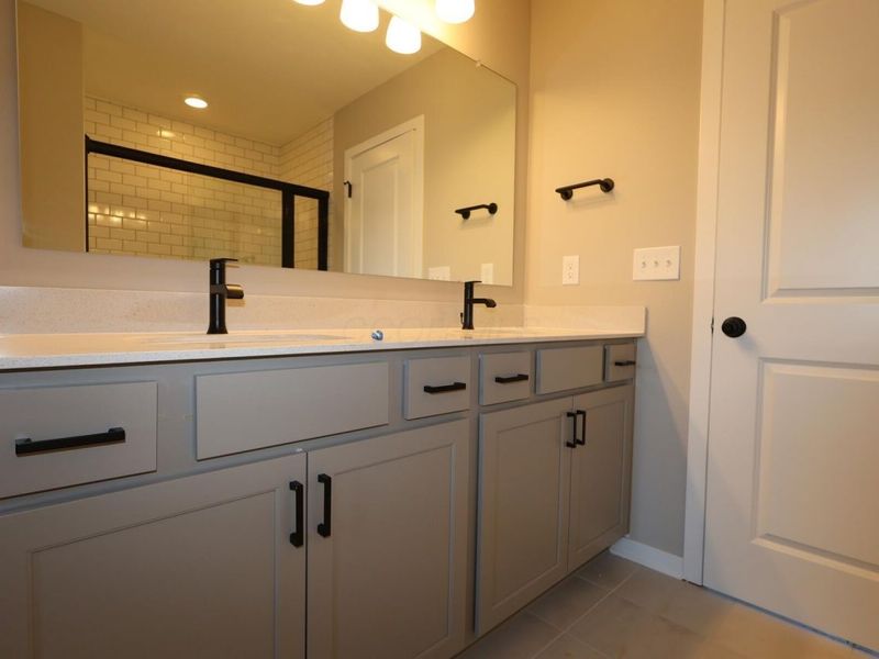 5512 Fawnsbury Court, Powell, OH 43065 Photo 13