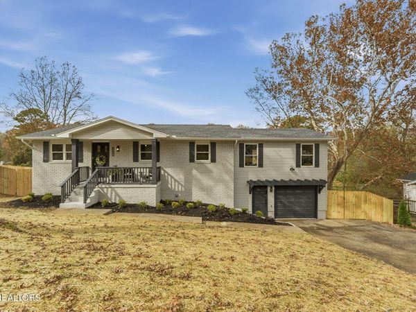 1407 Peltier Rd, Knoxville, TN 37912