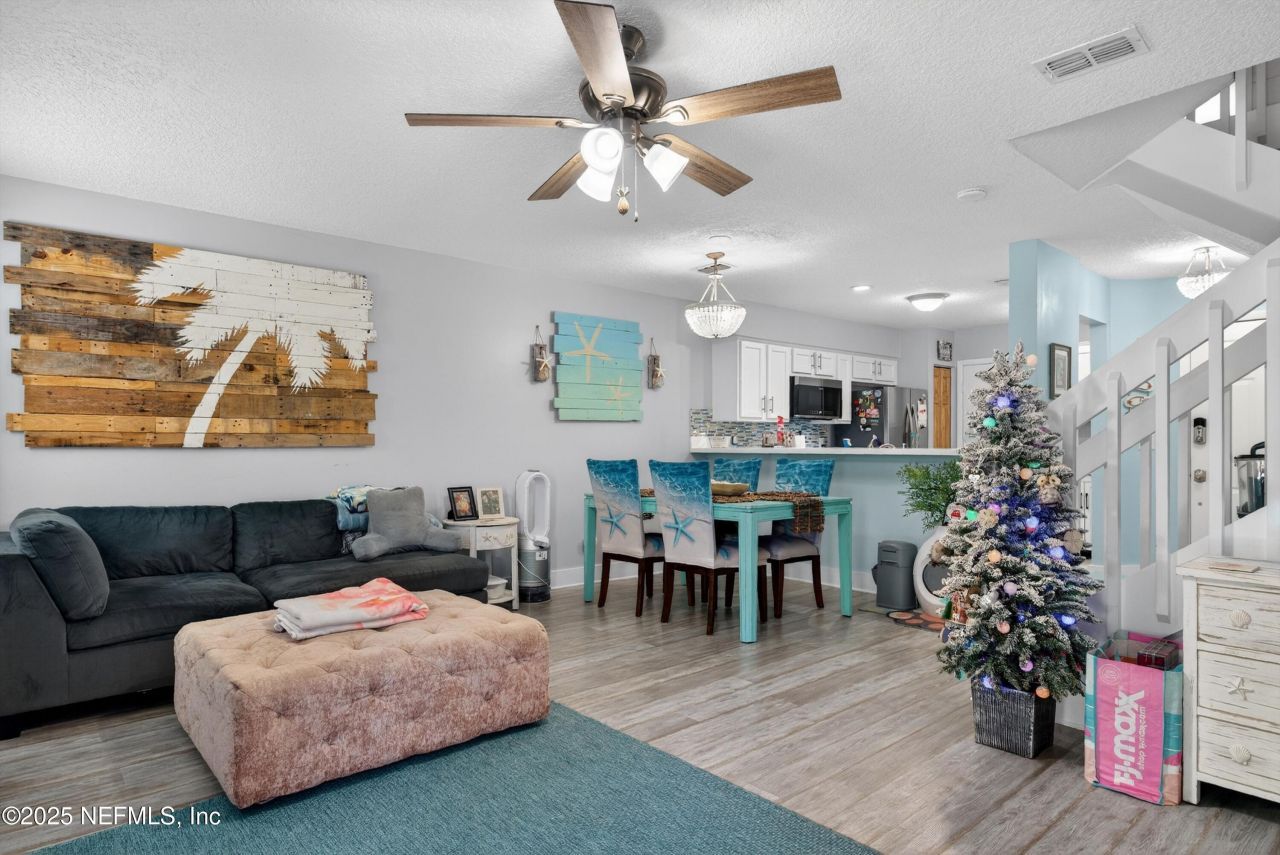 1505 W Spindrift Circle, Neptune Beach, FL 32266 Photo