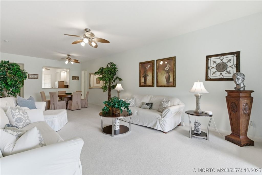 1 Harbour Isle Drive E, Unit 104, Fort Pierce, FL 34949 Photo