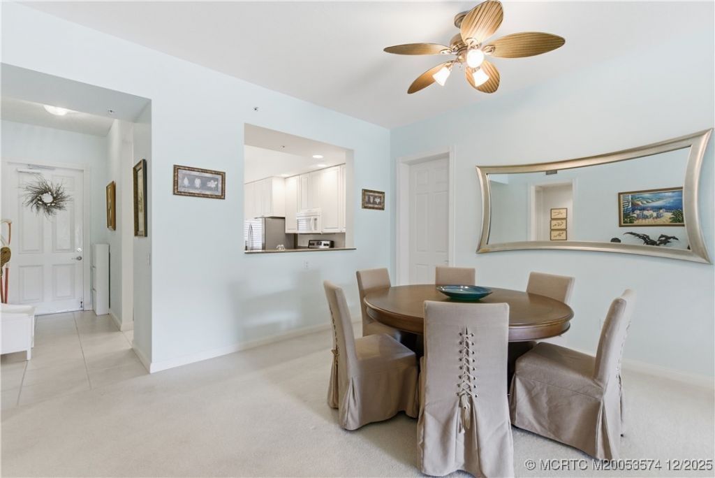 1 Harbour Isle Drive E, Unit 104, Fort Pierce, FL 34949 Photo