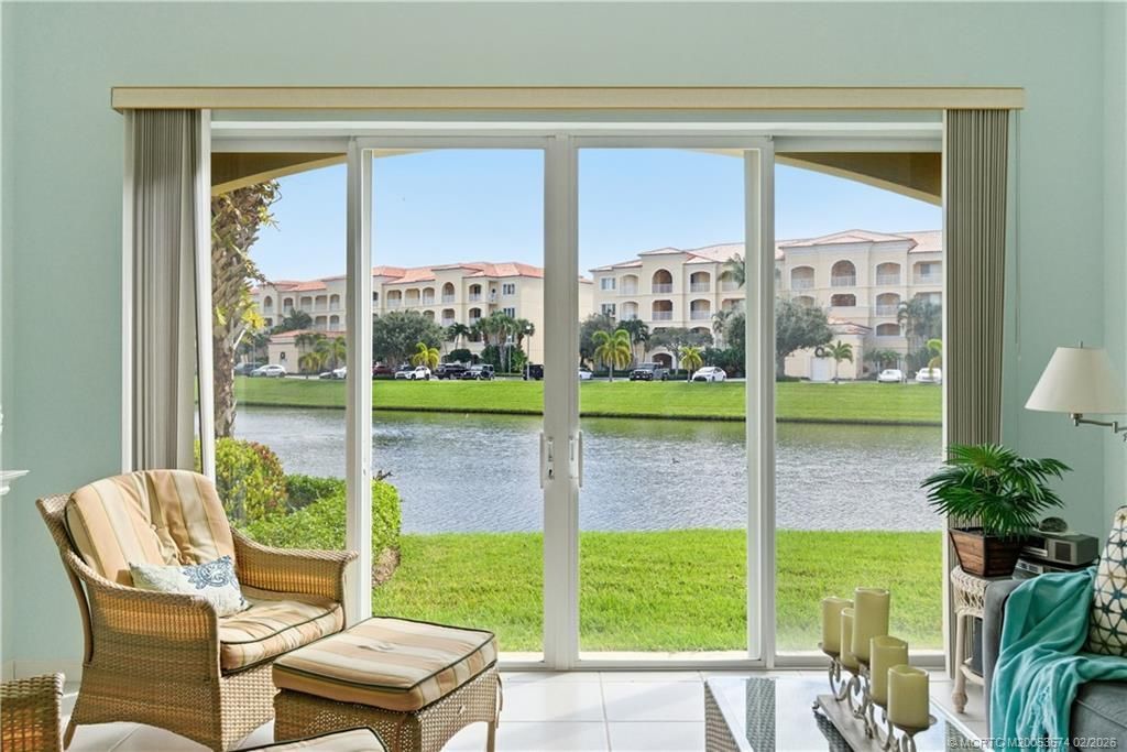 1 Harbour Isle Drive E, Unit 104, Fort Pierce, FL 34949 Photo