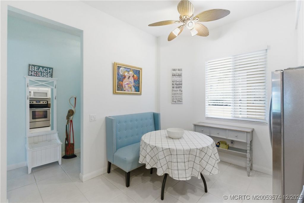 1 Harbour Isle Drive E, Unit 104, Fort Pierce, FL 34949 Photo