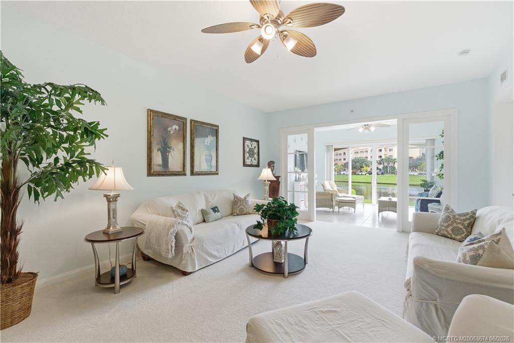 1 Harbour Isle Drive E, Unit 104, Fort Pierce, FL 34949 Photo