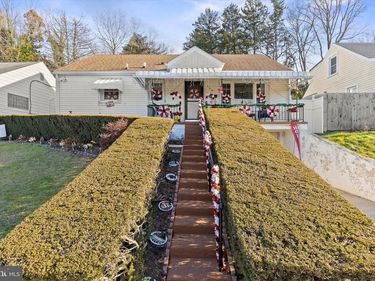 376 PENNSYLVANIA AVENUE, YORK, PA 17404