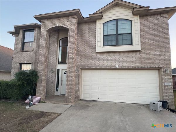 2810 Phoenix Drive , Killeen, TX 76543