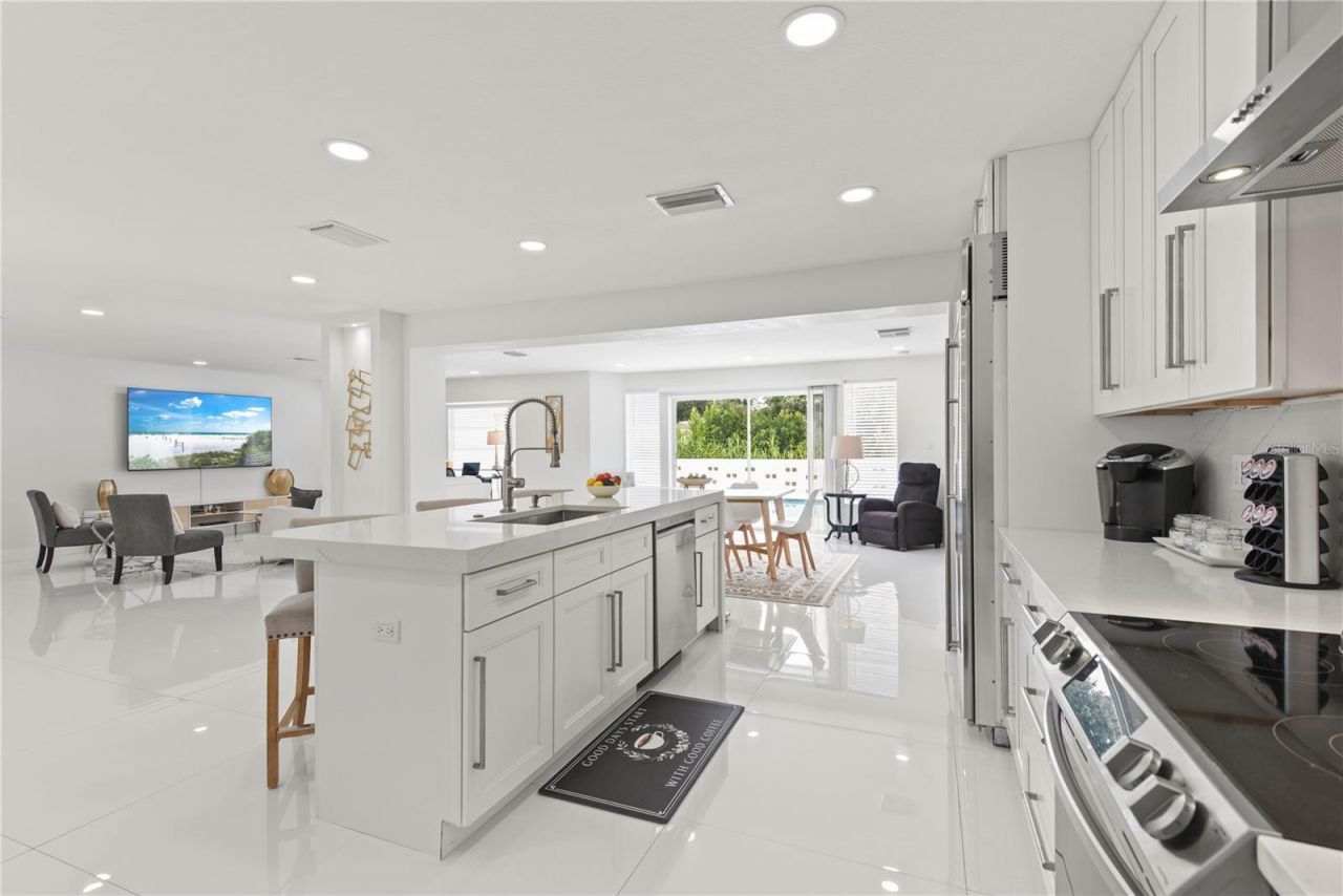 3364 Espanola Drive, Sarasota, FL 34239 Photo