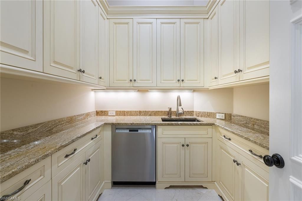 29090 Teramo Way, Naples, FL 34110 Photo