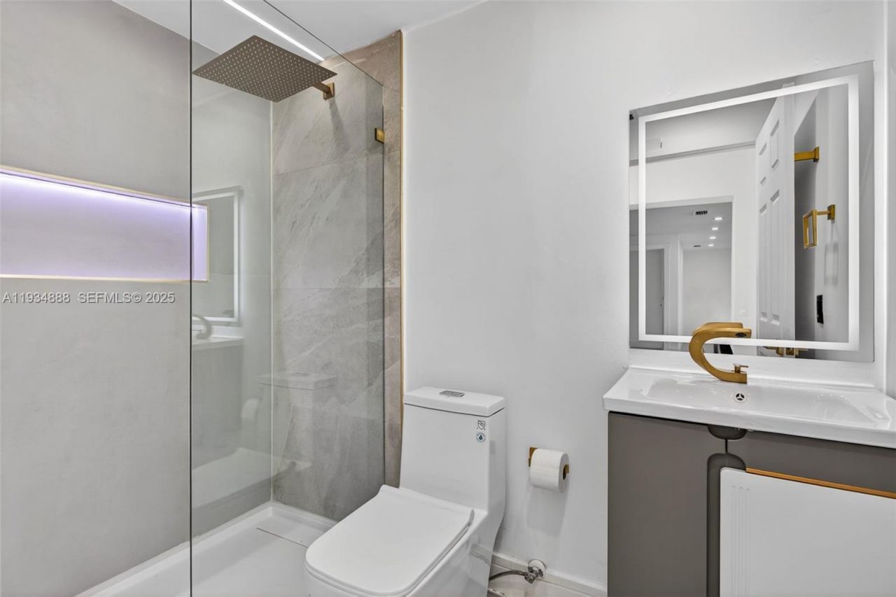 1488 NE 29th St, Pompano Beach, FL 33064 Photo