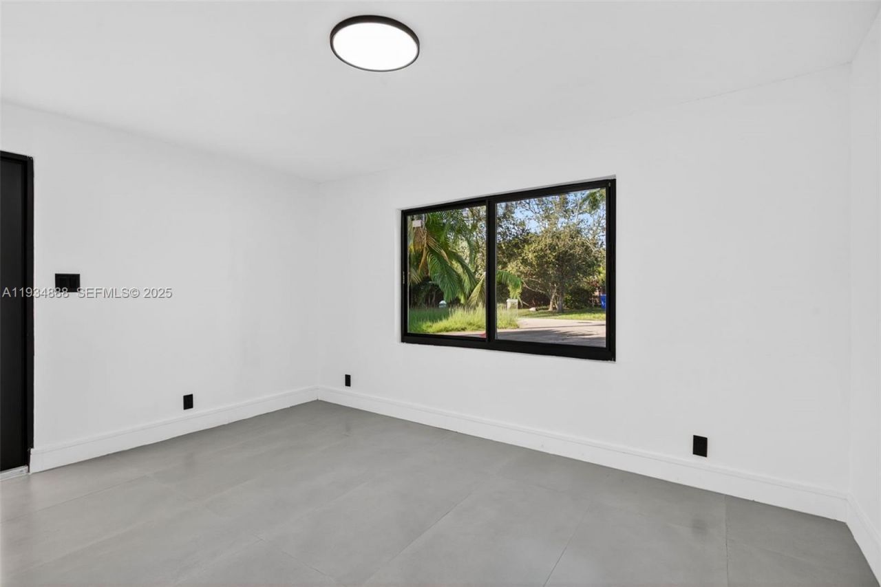 1488 NE 29th St, Pompano Beach, FL 33064 Photo