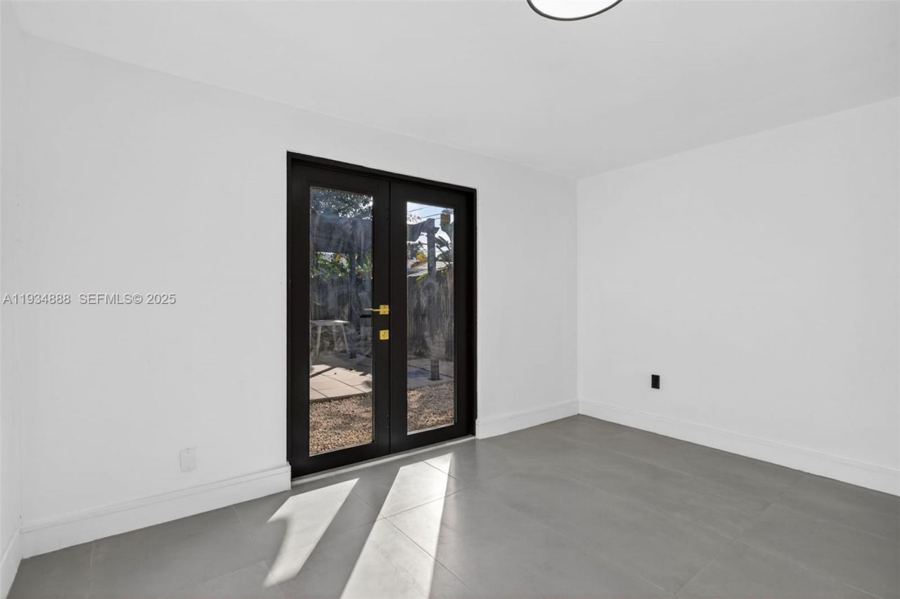 1488 NE 29th St, Pompano Beach, FL 33064 Photo