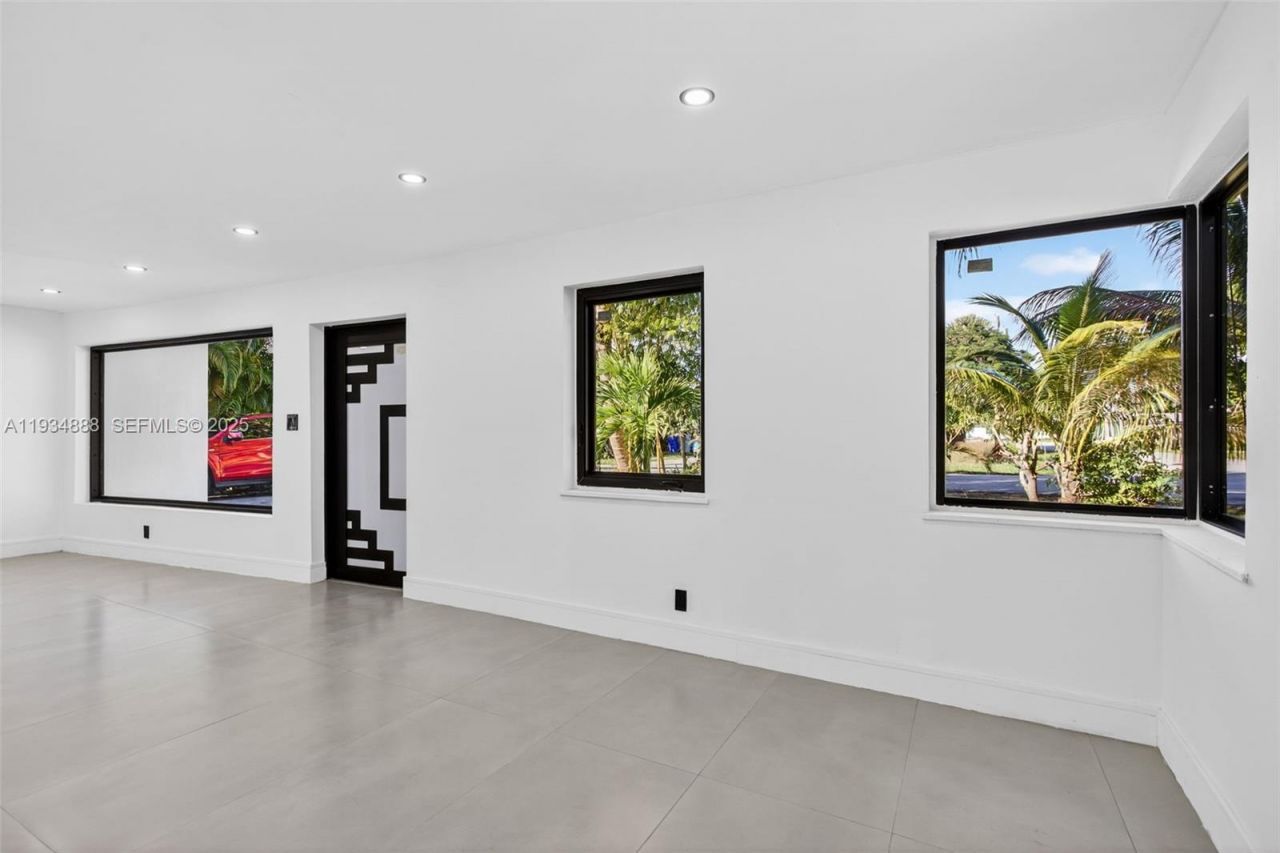 1488 NE 29th St, Pompano Beach, FL 33064 Photo