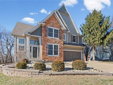 9708 N Laurel Avenue, Kansas City, MO 64157