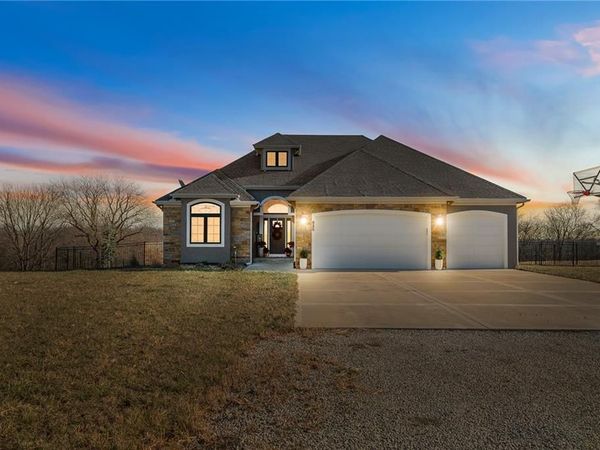 925 County Road B N/A, Liberty, MO 64068