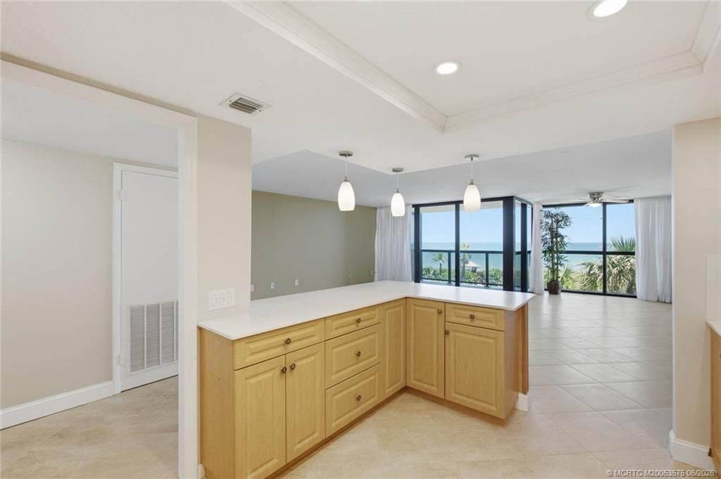 10410 S Ocean Drive, Unit 308, Jensen Beach, FL 34957 Photo