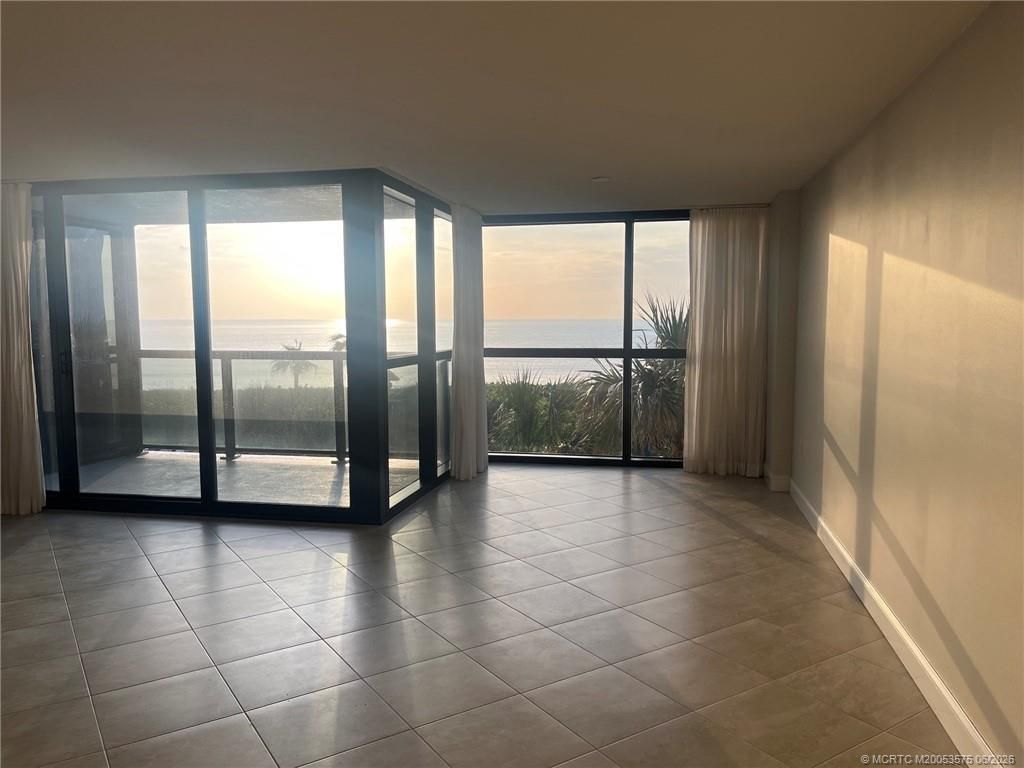 10410 S Ocean Drive, Unit 308, Jensen Beach, FL 34957 Photo