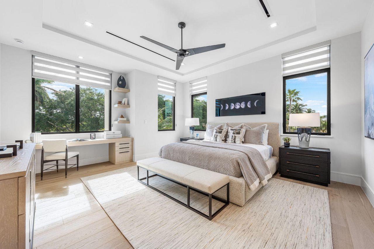 481 Thatch Palm Drive, Boca Raton, FL 33432 Photo