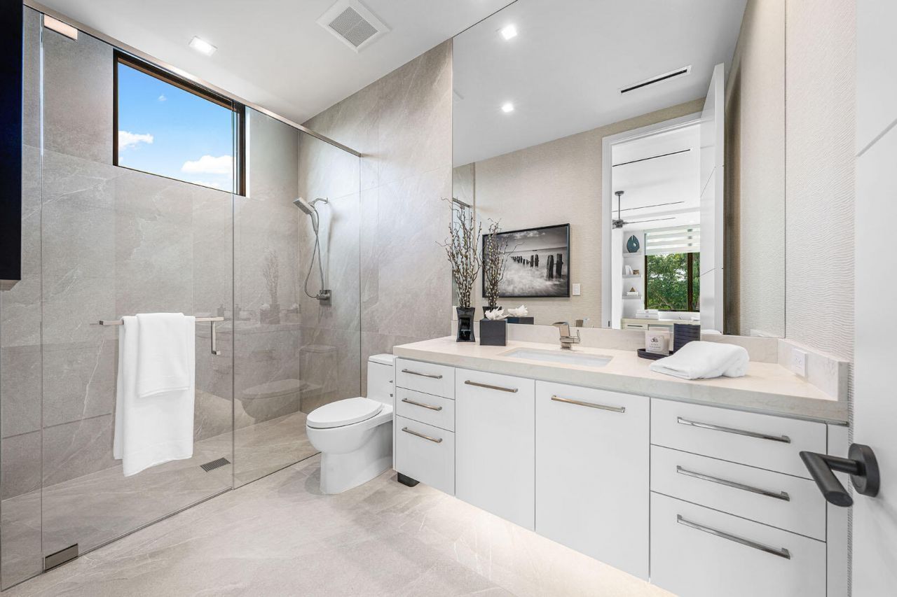 481 Thatch Palm Drive, Boca Raton, FL 33432 Photo