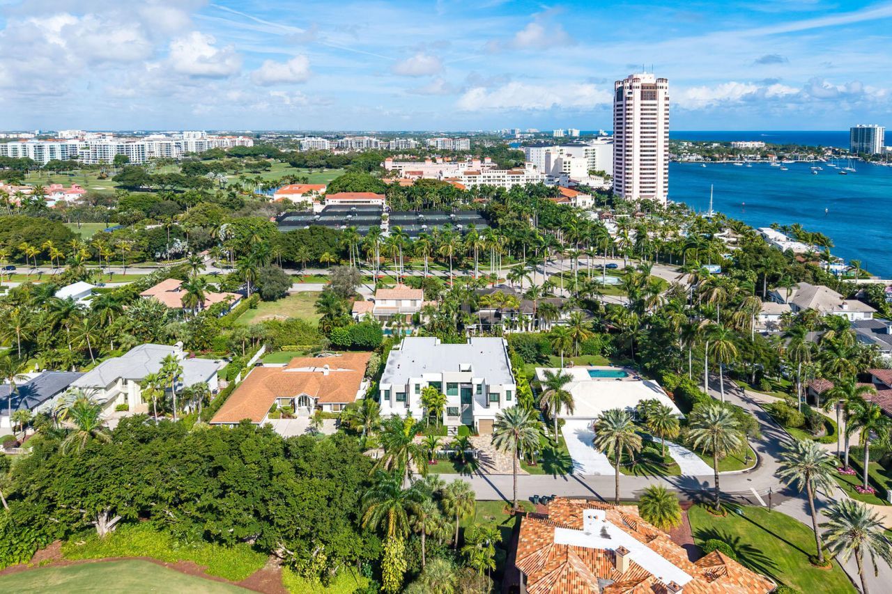 481 Thatch Palm Drive, Boca Raton, FL 33432 Photo