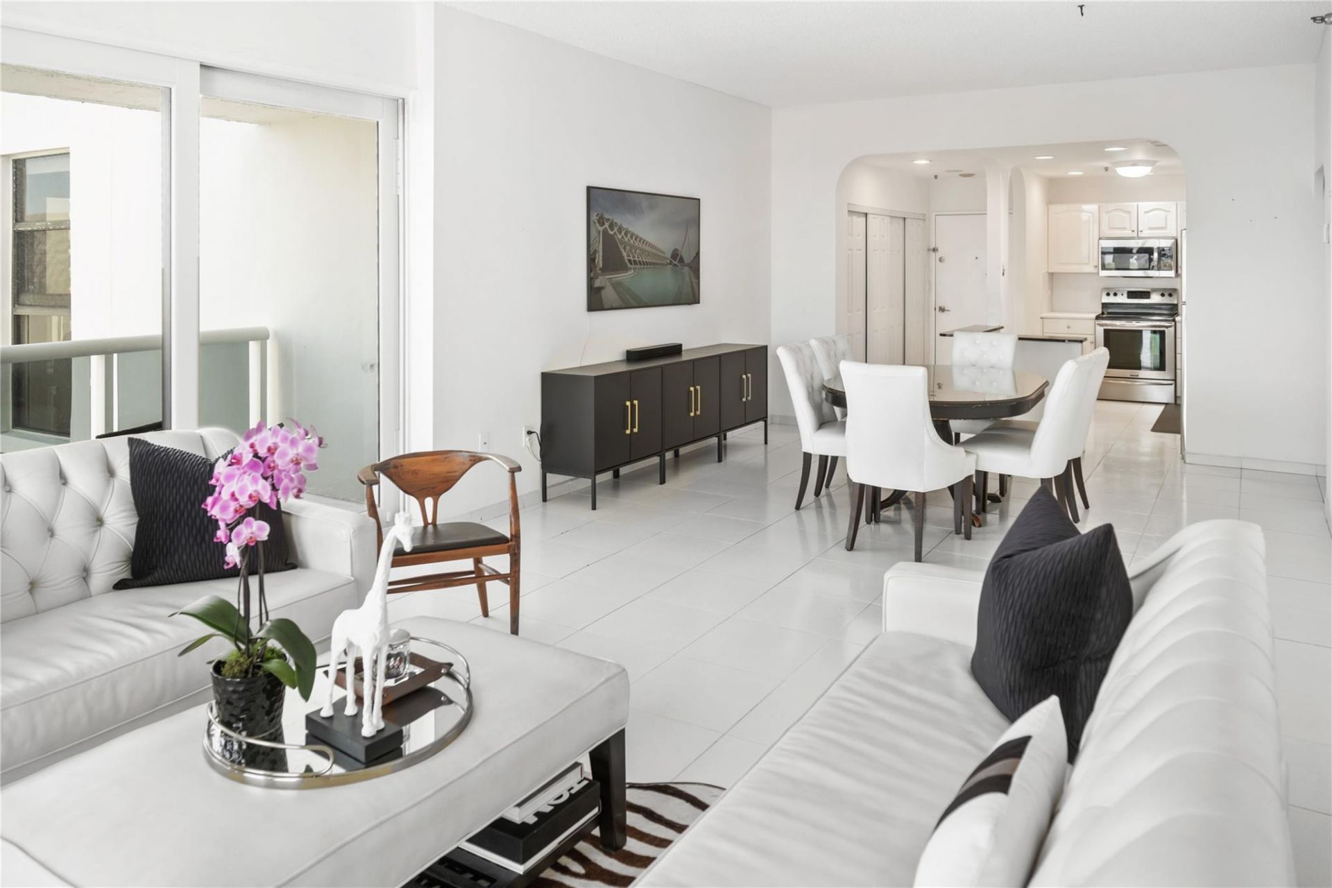 20505 E Country Club Drive, Unit PH33, Aventura, FL 33180 Photo