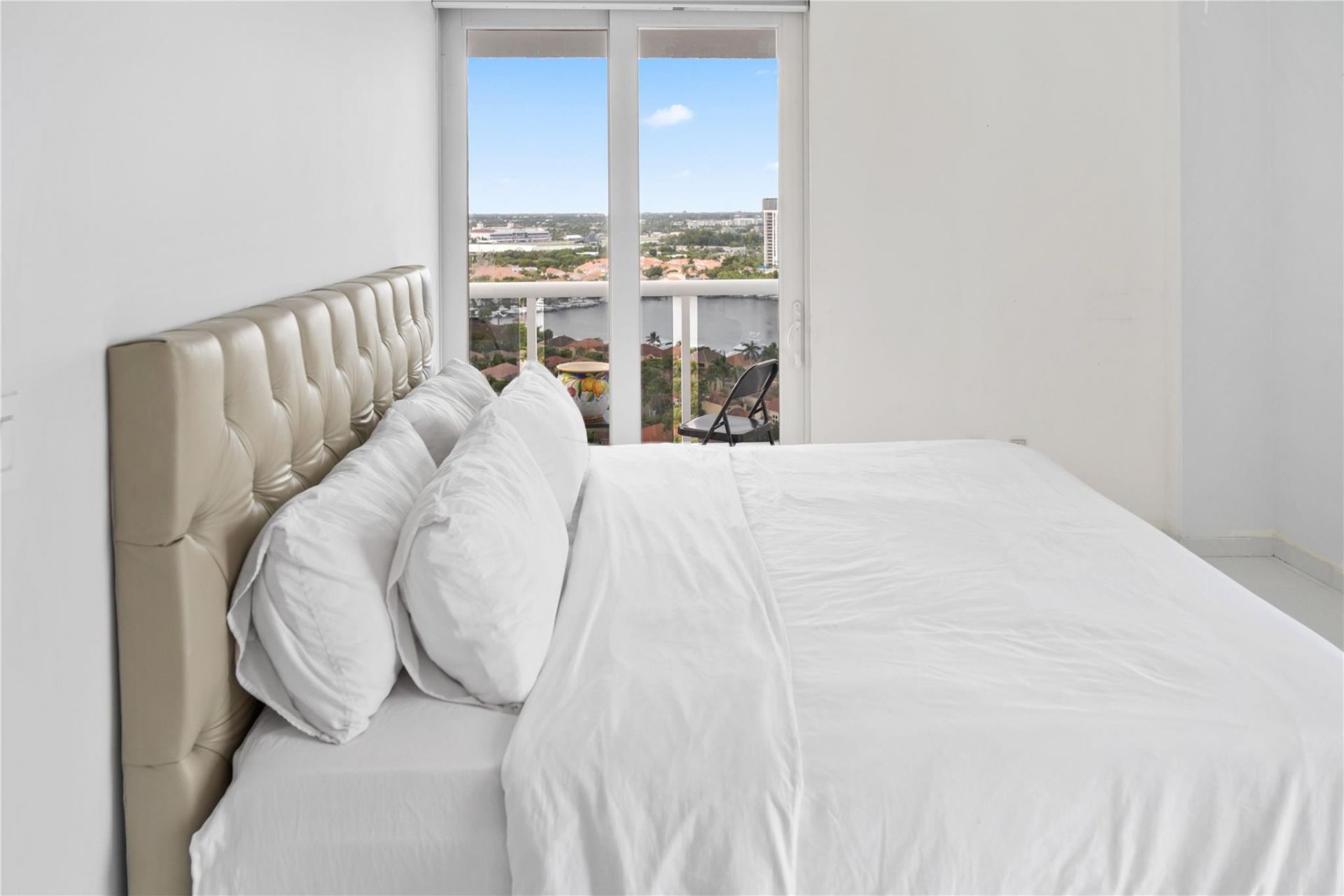 20505 E Country Club Drive, Unit PH33, Aventura, FL 33180 Photo