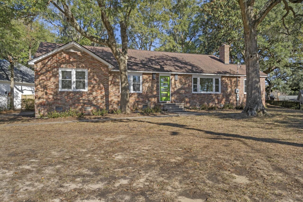 5000 Lancaster Street Photo 1