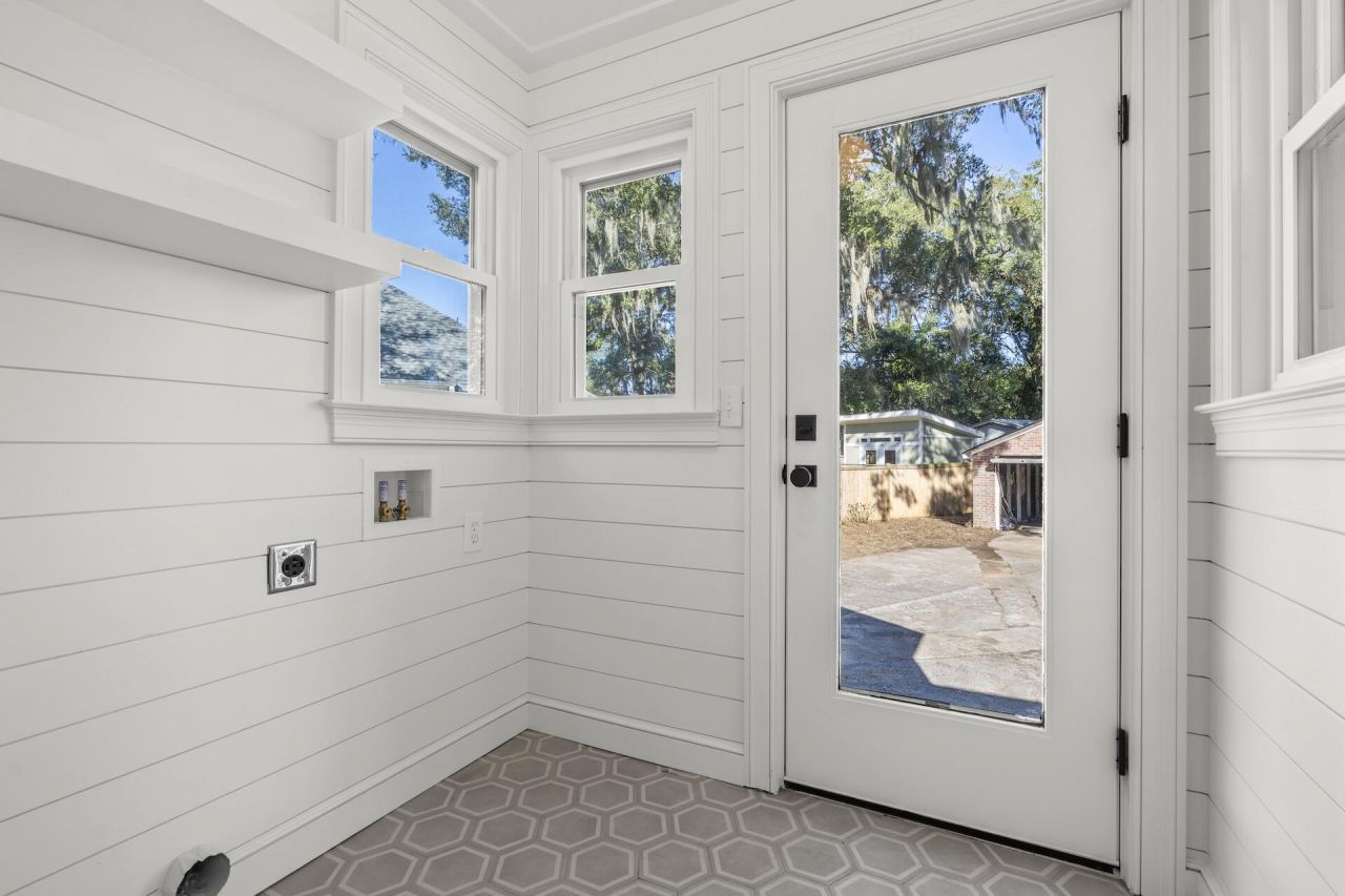 5000 Lancaster Street Photo 26