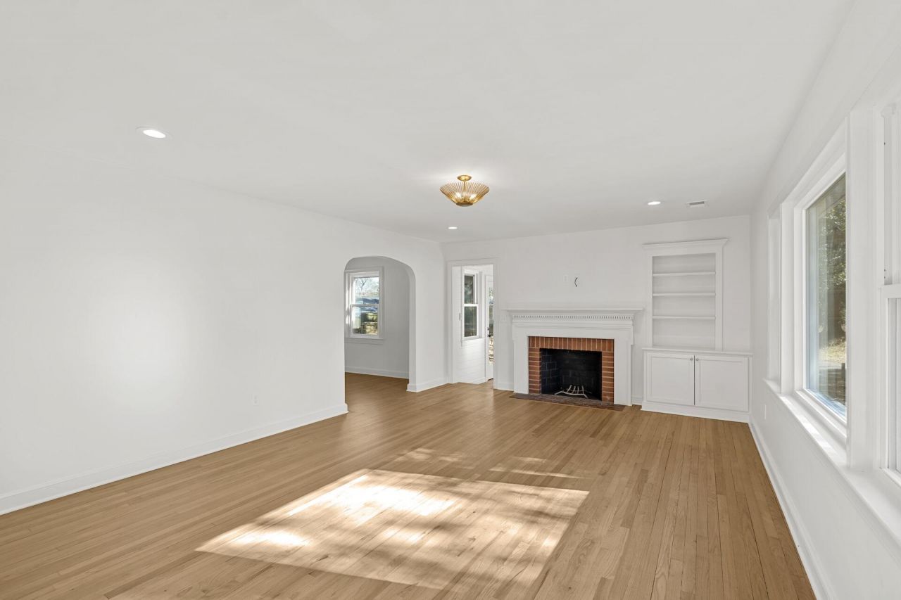 5000 Lancaster Street Photo 31