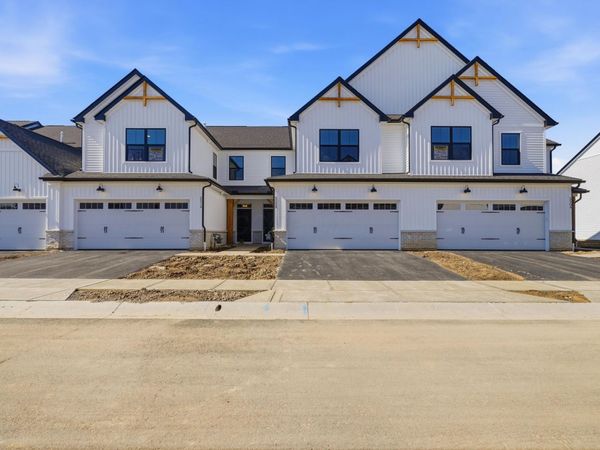 5508 Fawnsbury Court, Powell, OH 43065